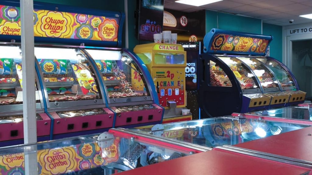 Portfolio - Chupa Chops Print on Arcade Machines - Insignia Signs