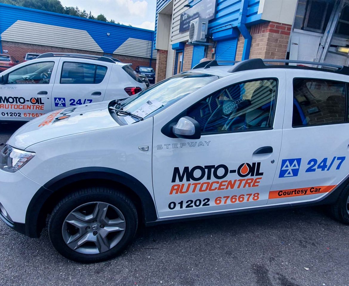 Moto-Oil Autocentre Cars Vehicle Wrap