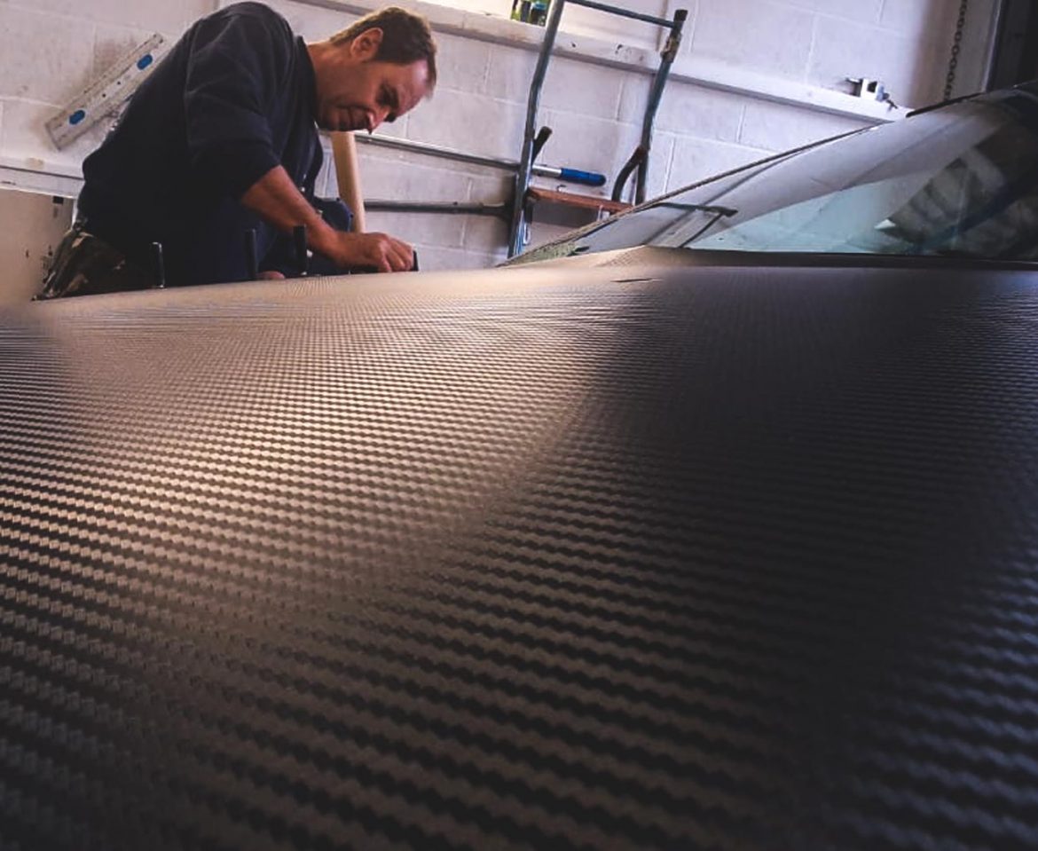 Portfolio - Car Bonnet Carbon Wrap - Insignia Signs