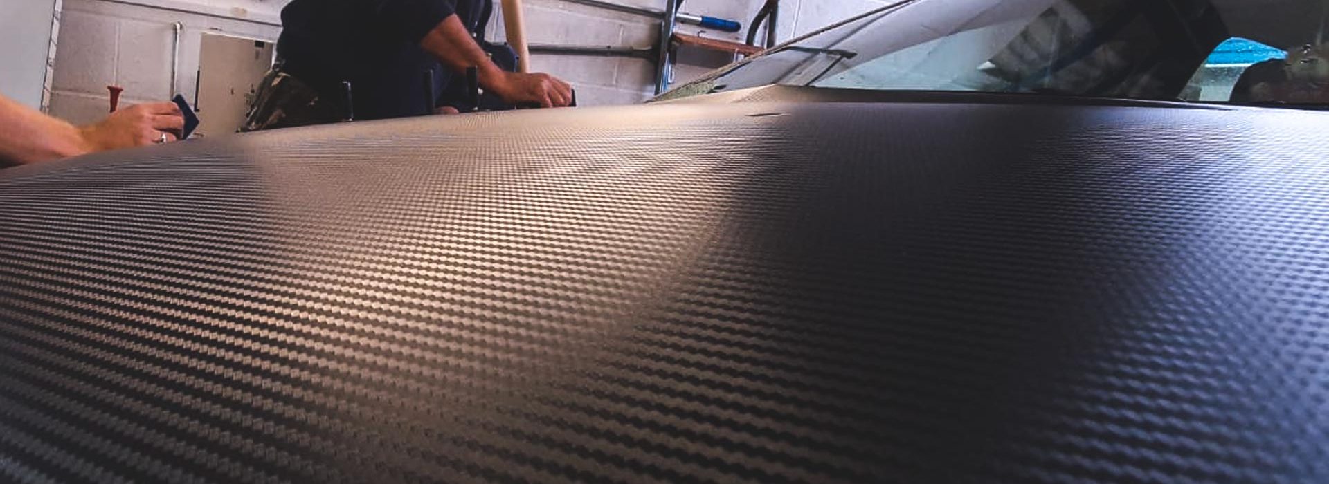 Portfolio - Car Bonnet Carbon Wrap - Insignia Signs